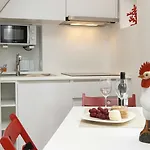 阿法玛耶罗酒店 *