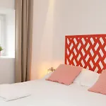 Apartment Alfama Yellow House