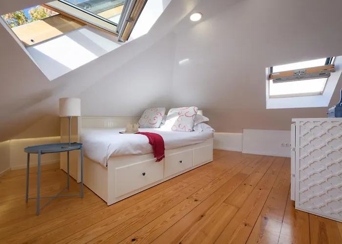 Alfama Yellow House *