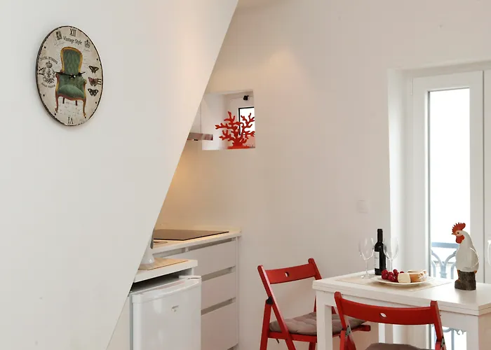 Alfama Yellow House Lisbon