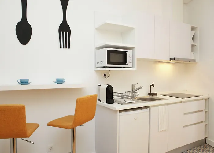 Alfama Yellow House Lisbon