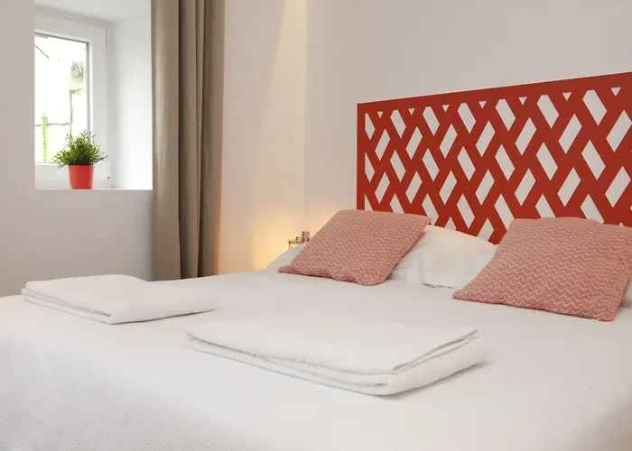 Alfama Yellow House * Lisbon