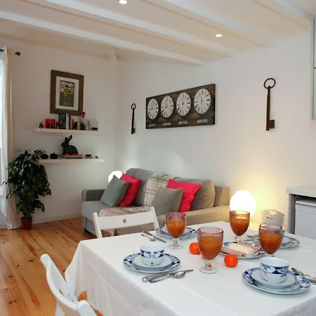 Appartement Alfama Yellow House *